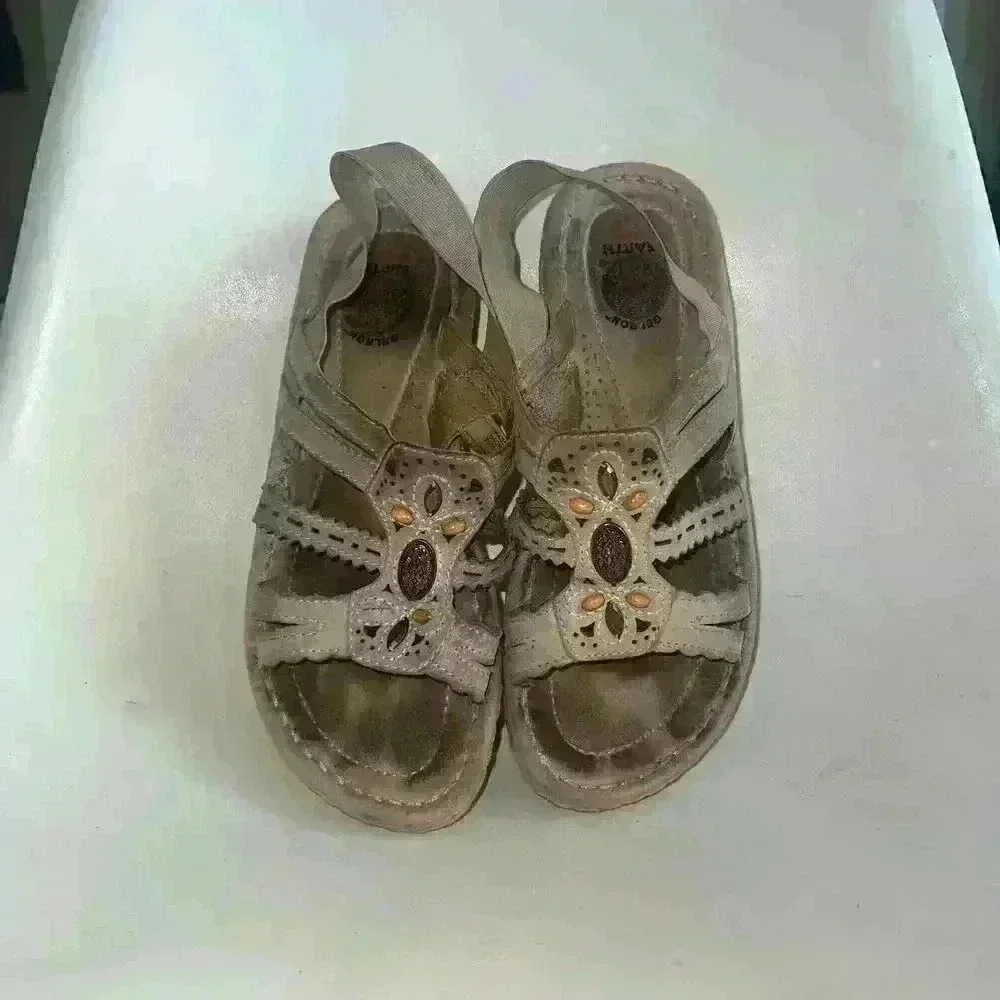 Earth Spirit genuine leather sandals size woman’s 6.5